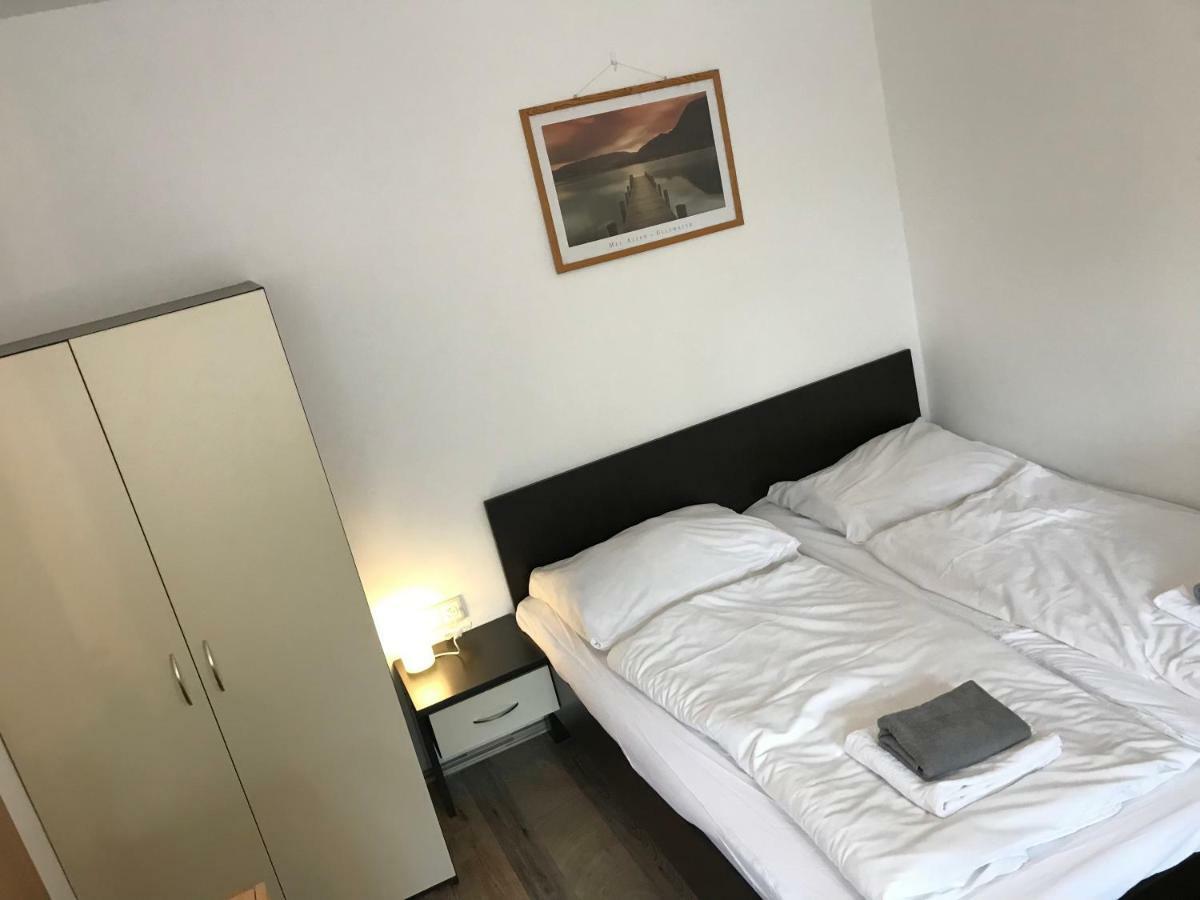 Penzion Nova Hospoda Prague Extérieur photo
